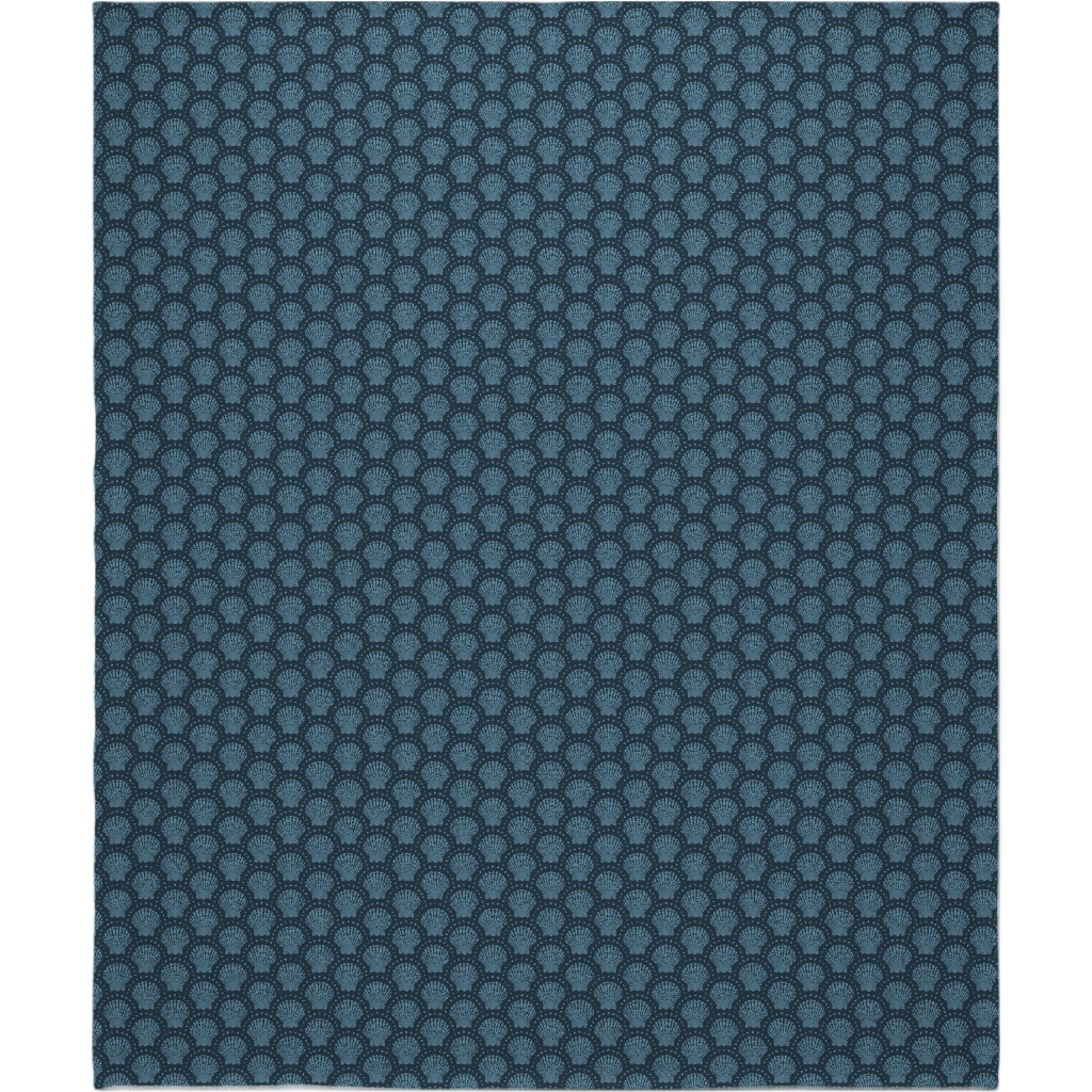 Pretty Scallop Shells - Navy Blue Blanket, Sherpa, 50x60, Blue