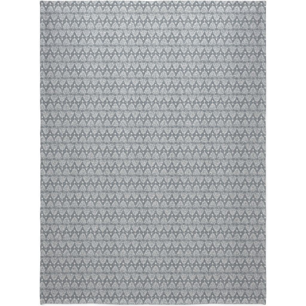 Django Arrows Blanket, Plush Fleece, 60x80, Gray