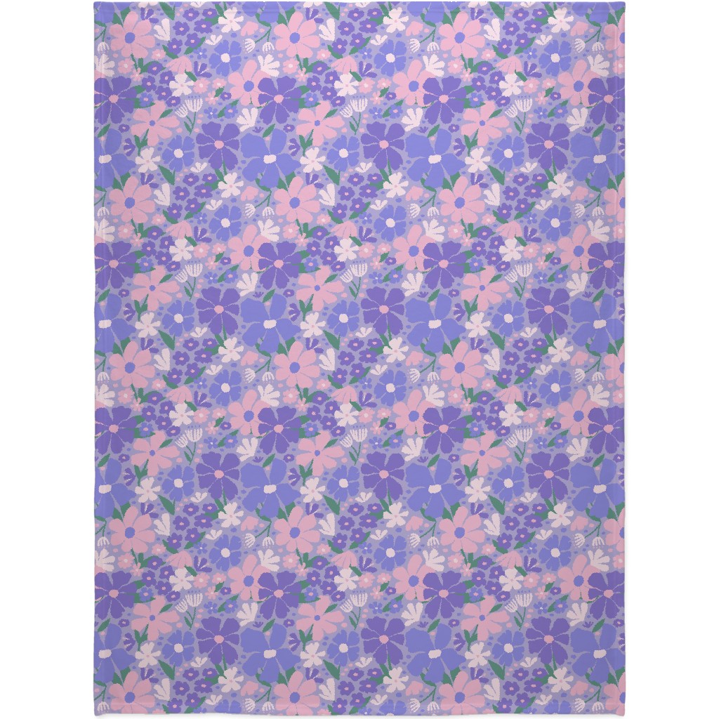 Blooming Garden on Lilac Blanket, Sherpa, 60x80, Purple, Purple