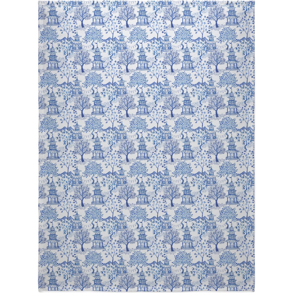 Pagoda Forest in Blues Blanket, Sherpa, 60x80, Blue, True Blue