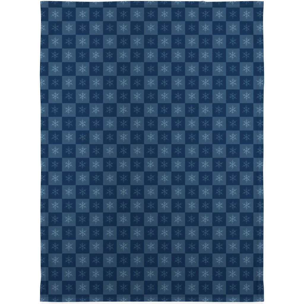 Scandi Cozy Winter Checkered Blue Snowflake Blanket, Fleece, 30x40, Blue