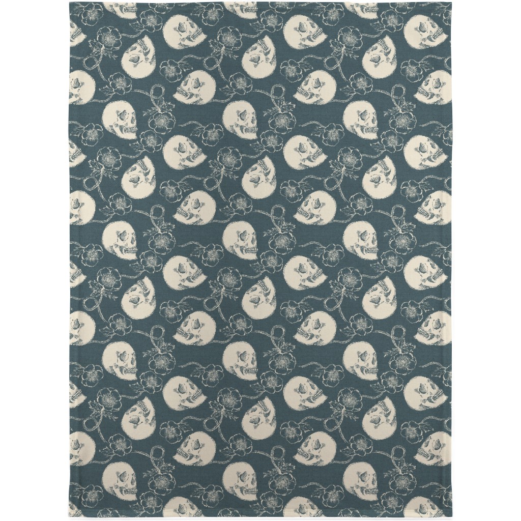 Skulls and Anemones - Grey Blanket, Fleece, 30x40, Gray