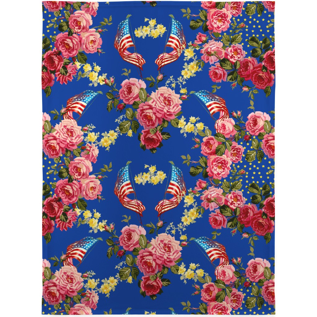 Americana Summer Roses - Blue Blanket, Sherpa, 30x40, Blue, True Blue