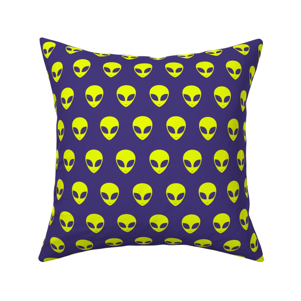 Retro Alien Heads Pillow, Woven, White, 16x16, Double Sided, Purple, Hyacinth