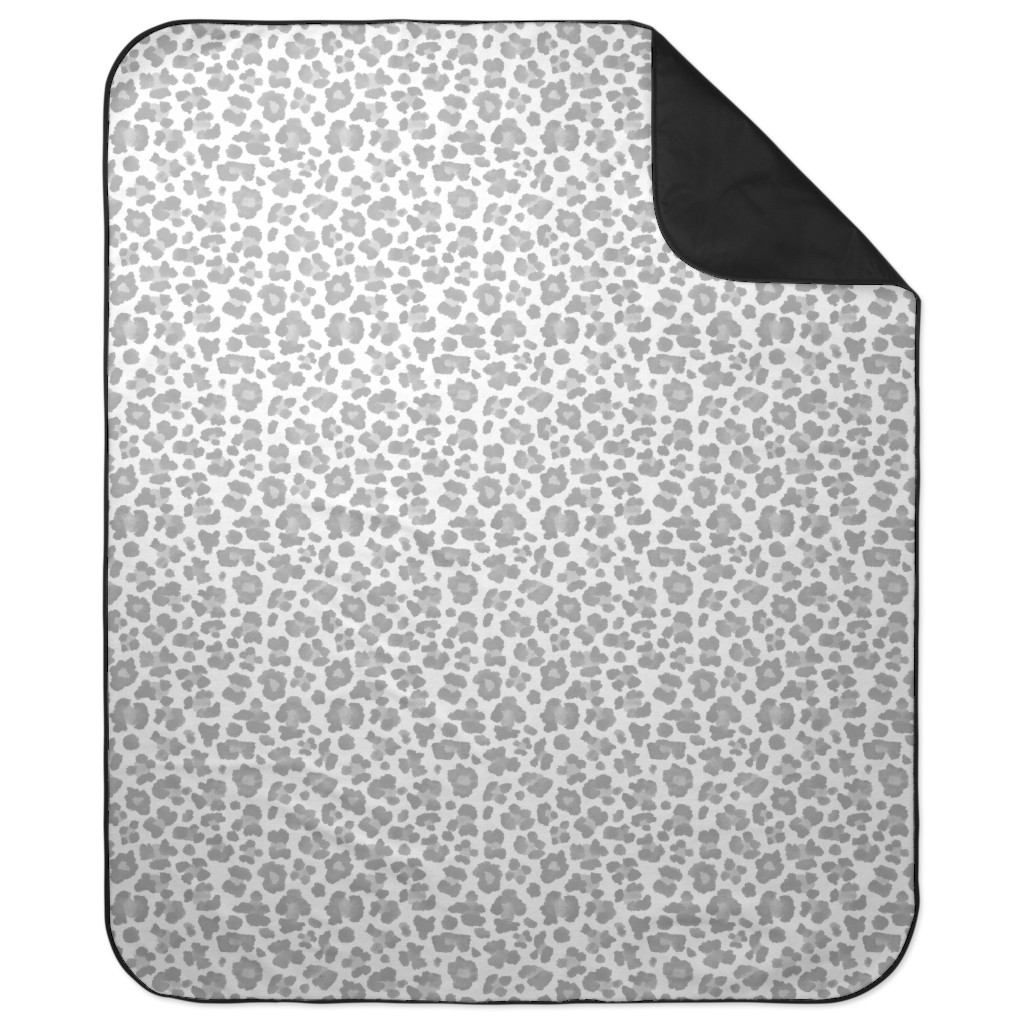 Light Grey Leopard Print Picnic Blanket, Gray