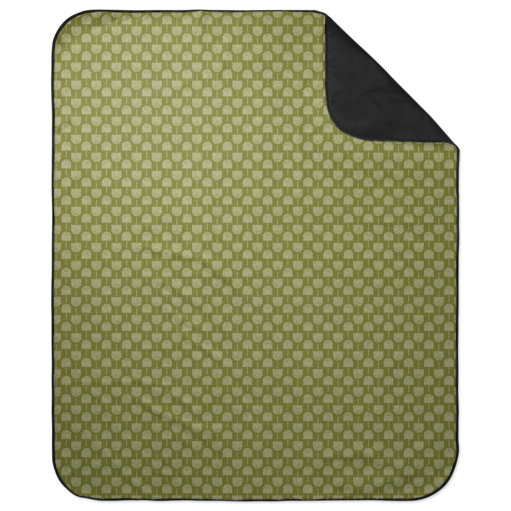 Fans - Olive Picnic Blanket, Green, Classic Green
