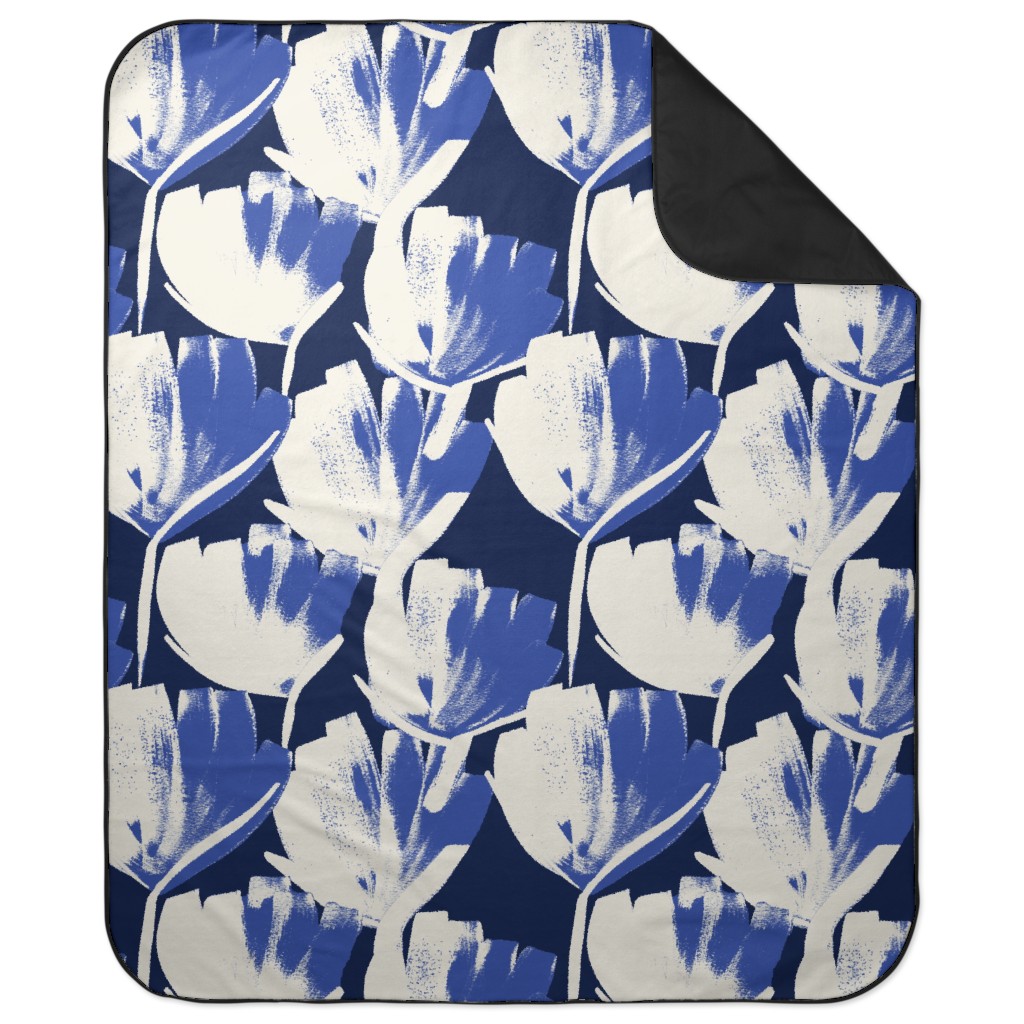 Flowers - Indigo Picnic Blanket, Blue