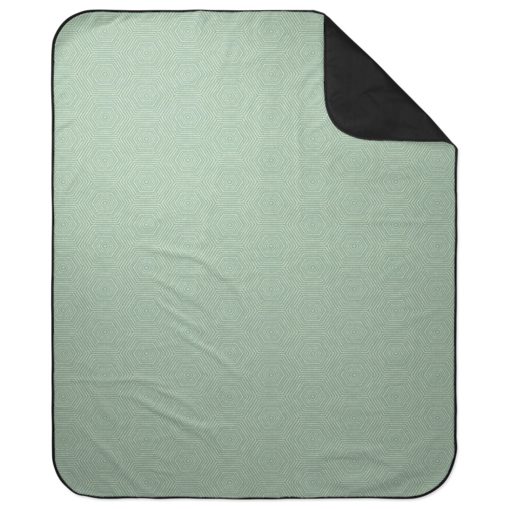 Concentric Hexagons Picnic Blanket, Green