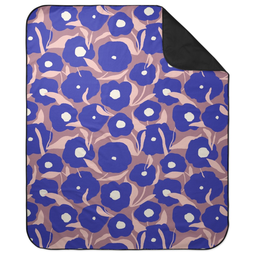 Allover Flowers - Blue Picnic Blanket, Purple