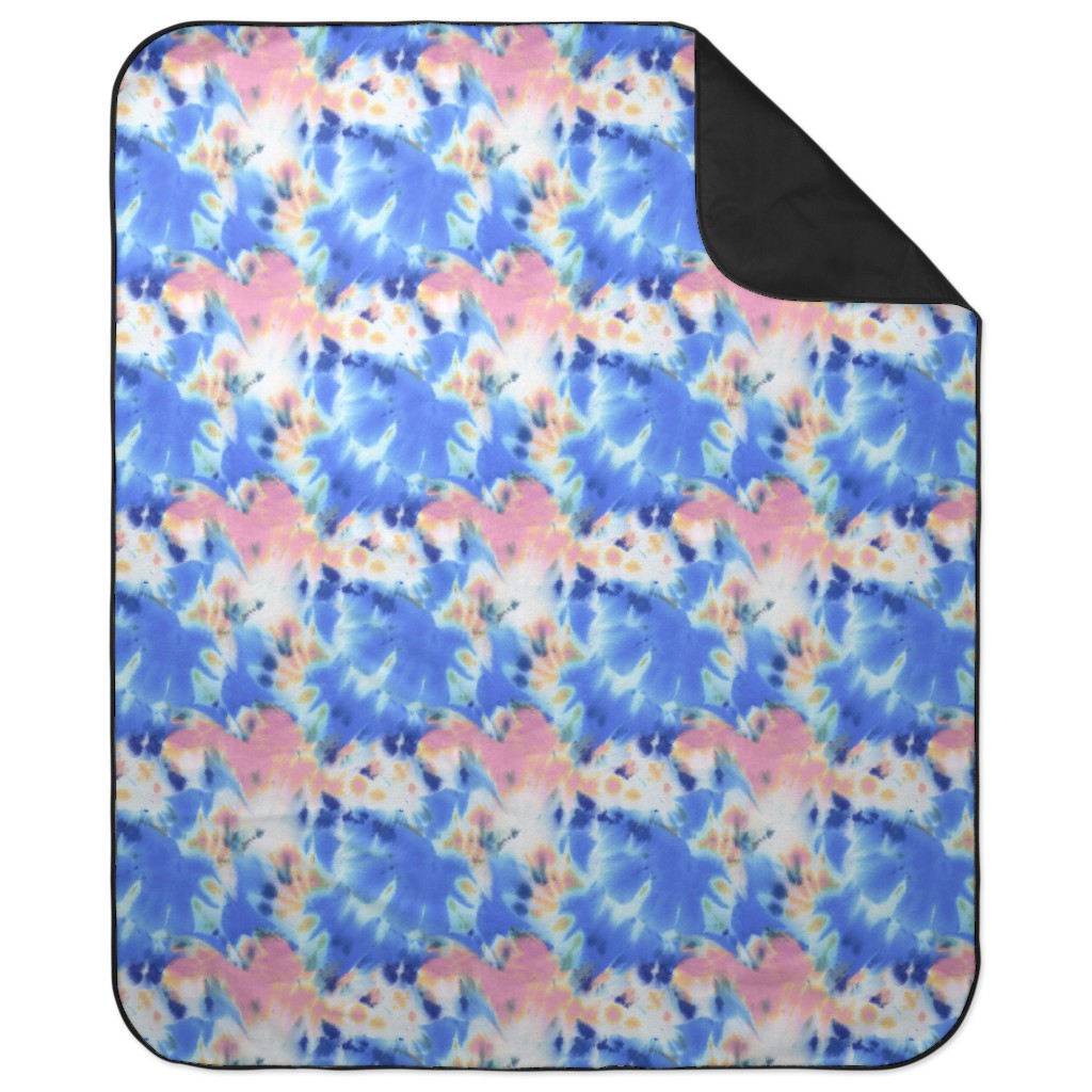 Livs Tie-Dye Picnic Blanket, Blue