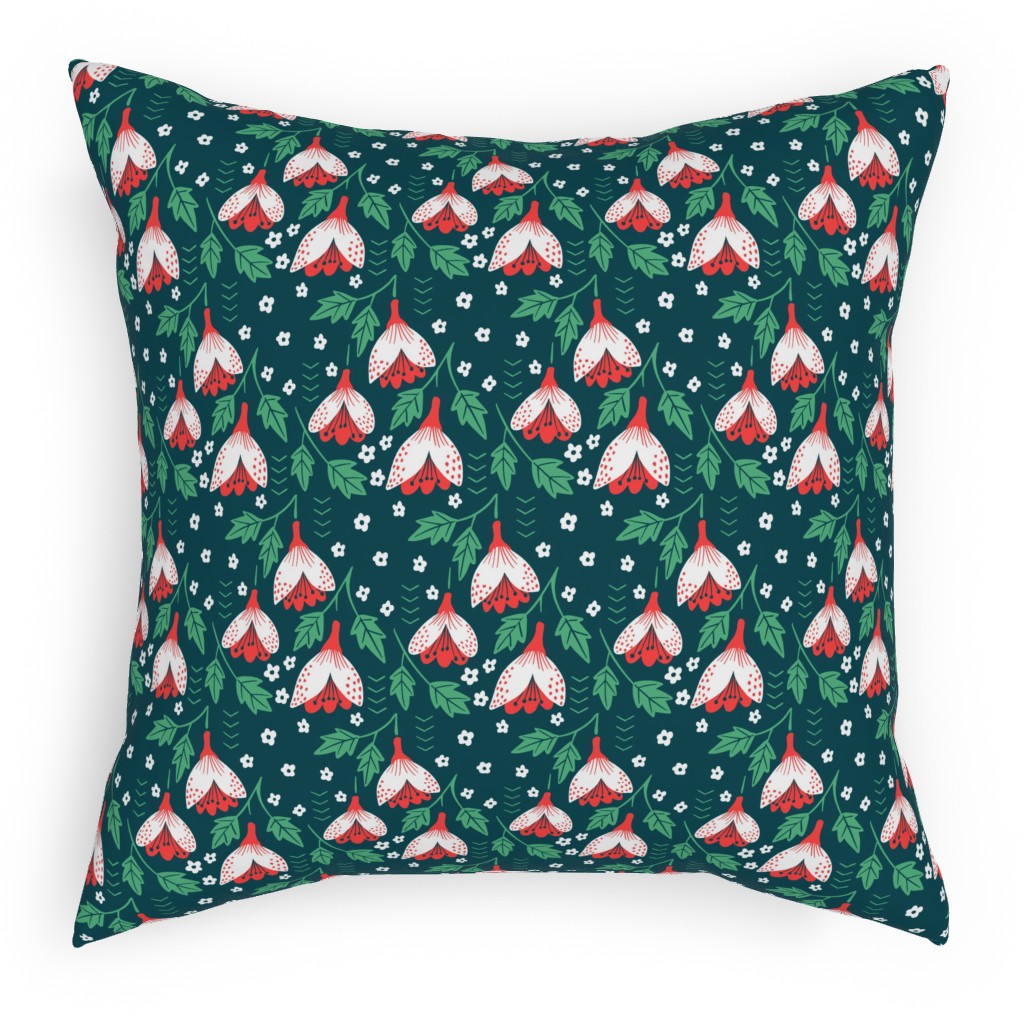 Christmas Flowers Pillow, Woven, Black, 18x18, Single Sided, Green