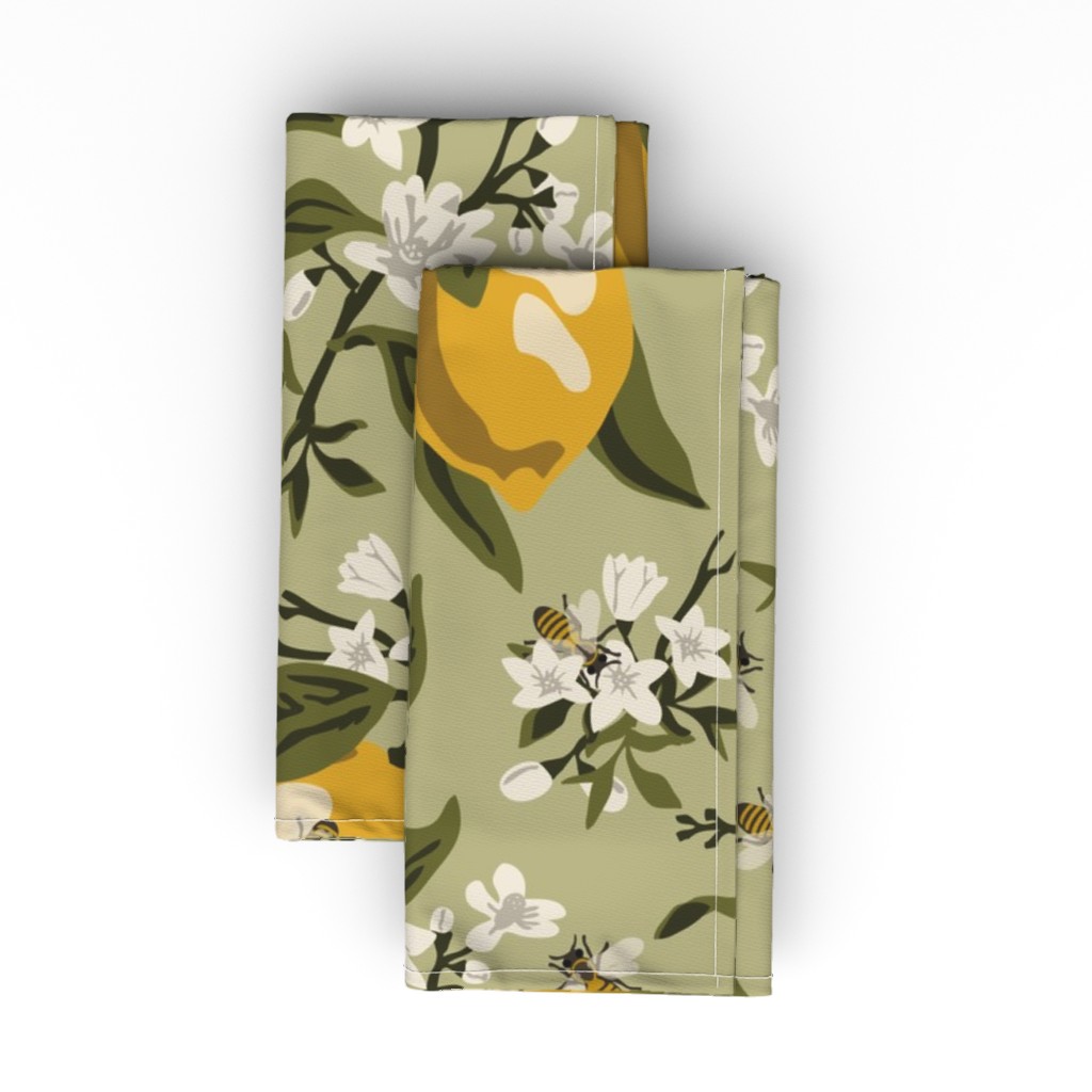 Bees and Lemons - Green Cloth Napkin, Longleaf Sateen Grand, Green